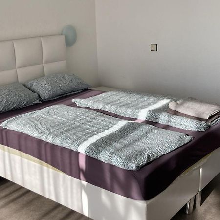 Pension Highway 3 Bielefeld Kültér fotó
